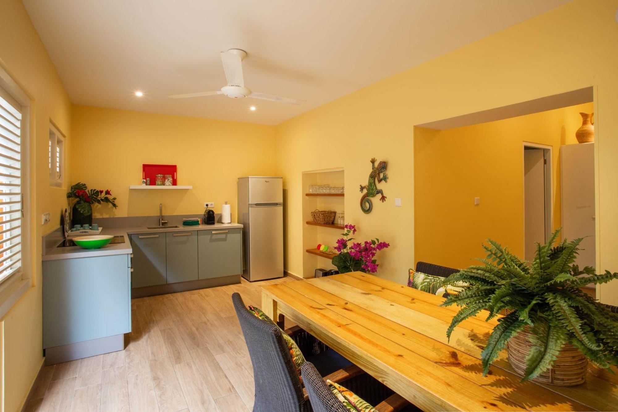 Curacao Gardens Apartment Willemstad Room photo
